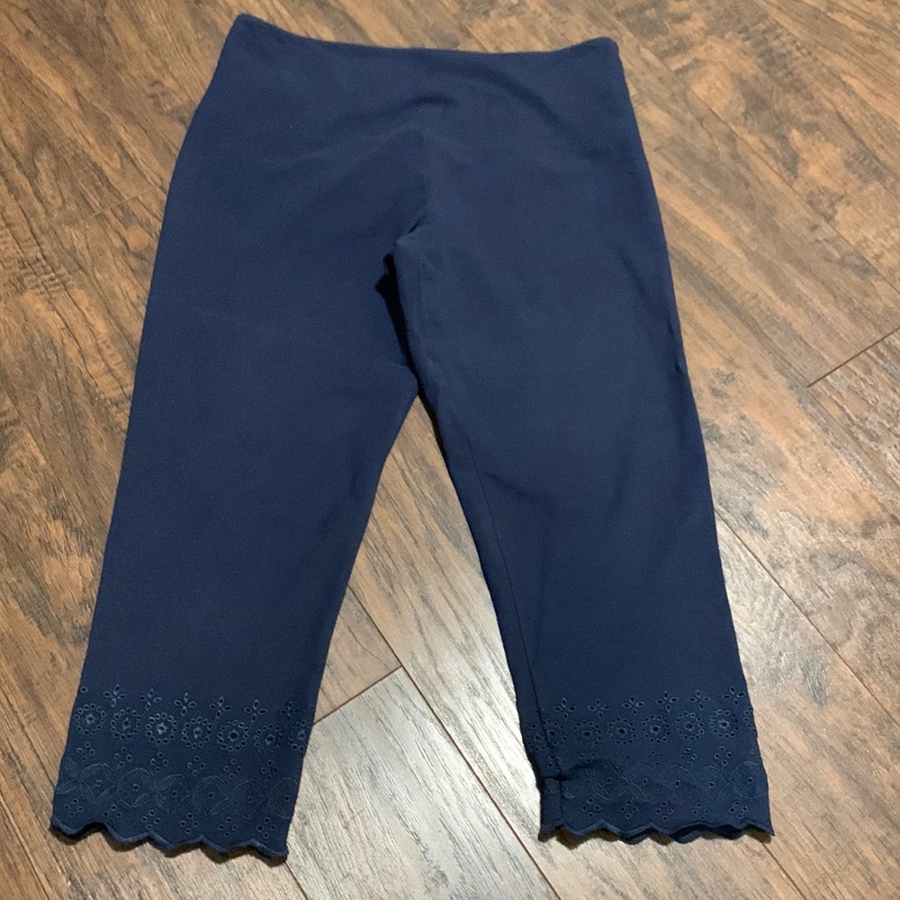 Intro.❤️love the fit Capri Legging